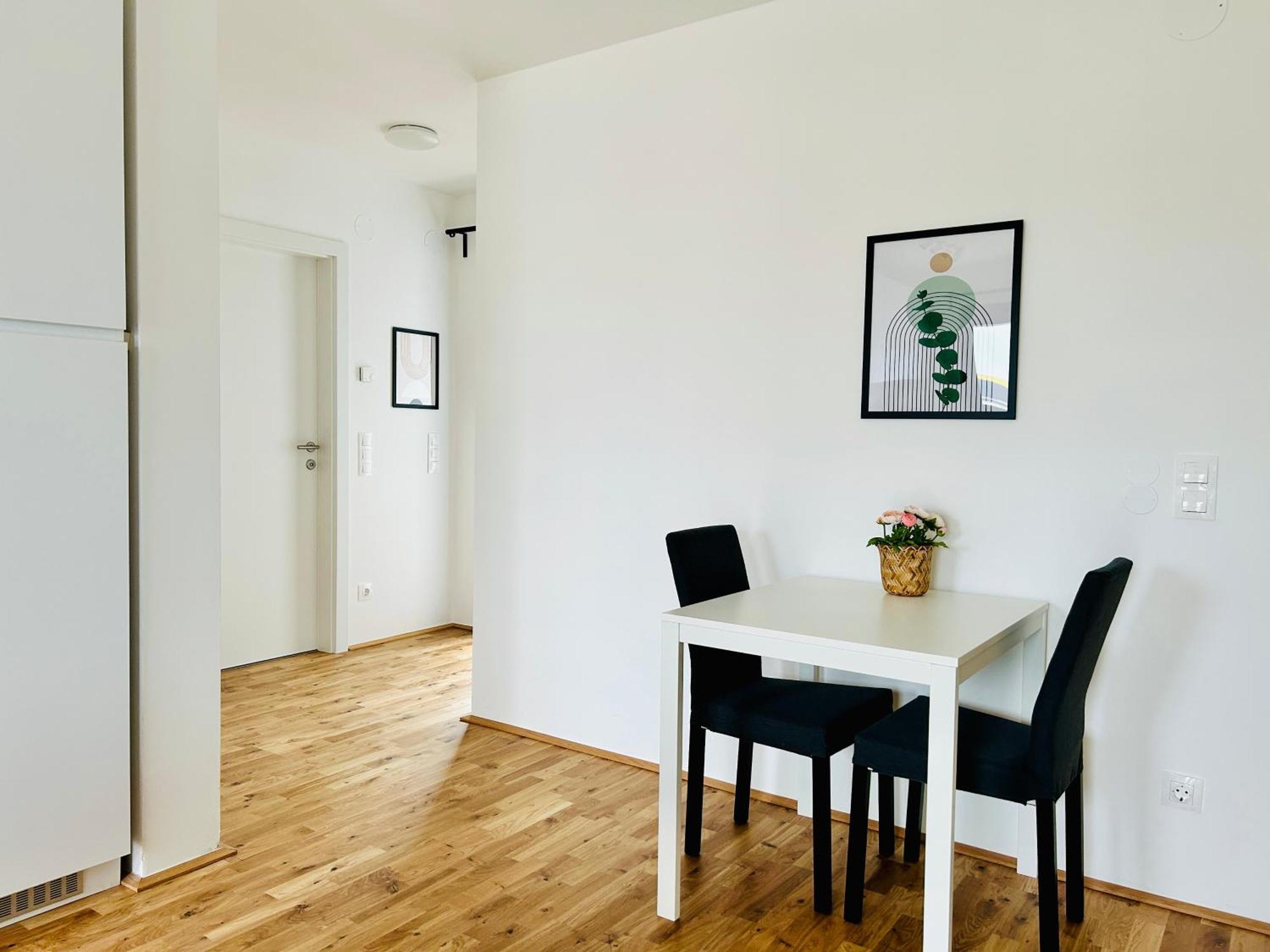 Modern Apartment With Balcony & Free Parking - Nearby Metro Viyana Dış mekan fotoğraf
