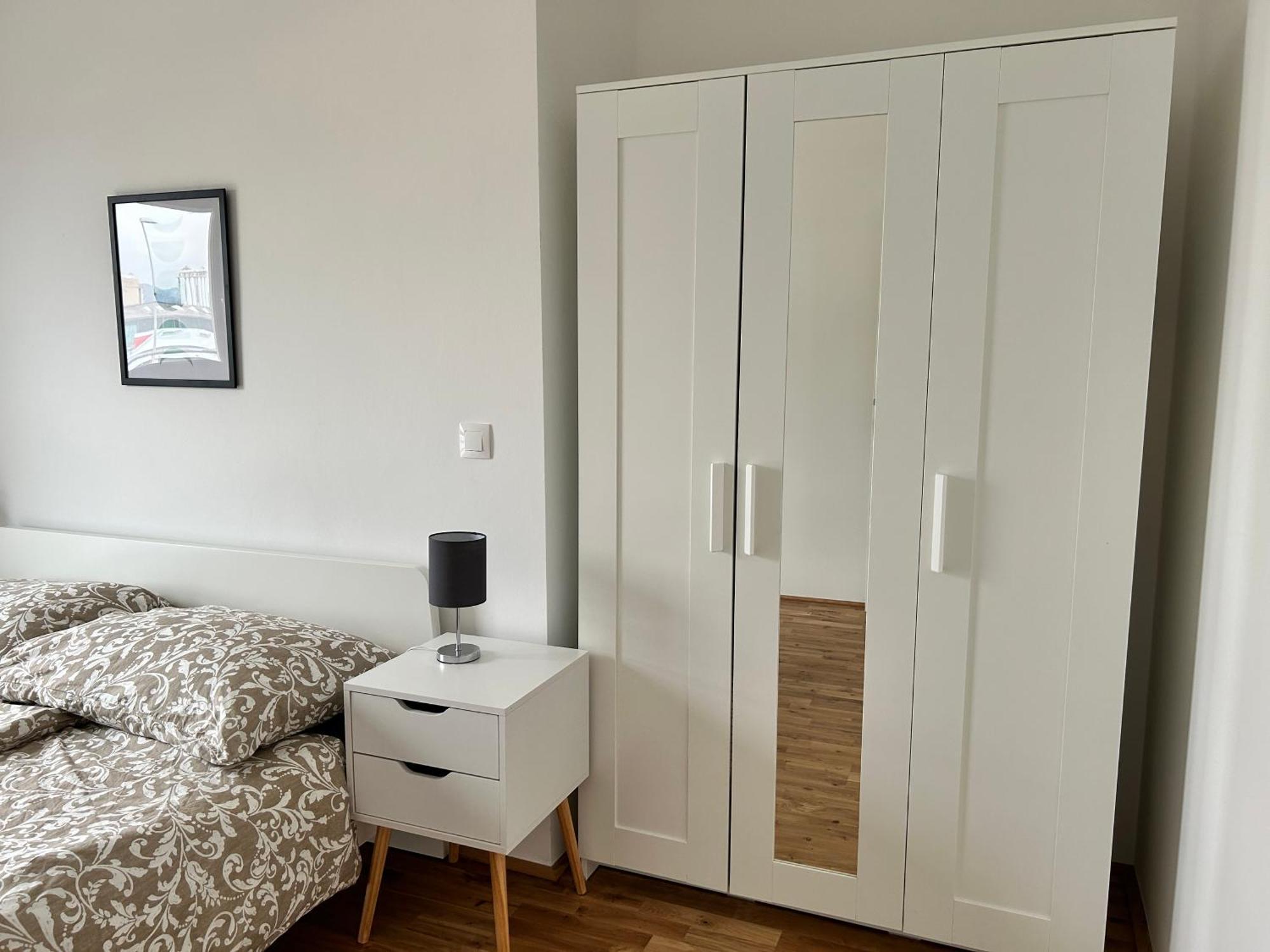 Modern Apartment With Balcony & Free Parking - Nearby Metro Viyana Dış mekan fotoğraf