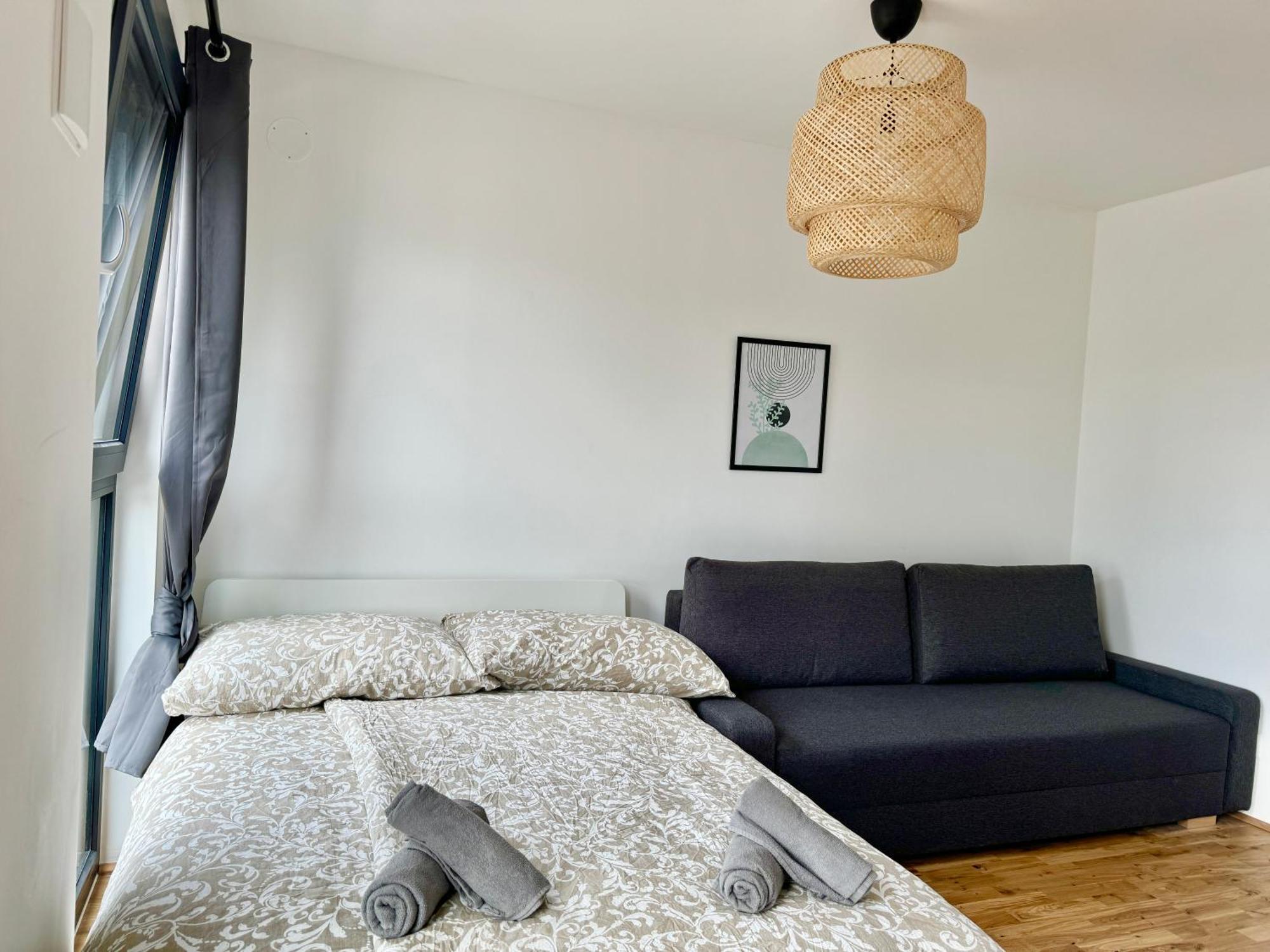 Modern Apartment With Balcony & Free Parking - Nearby Metro Viyana Dış mekan fotoğraf