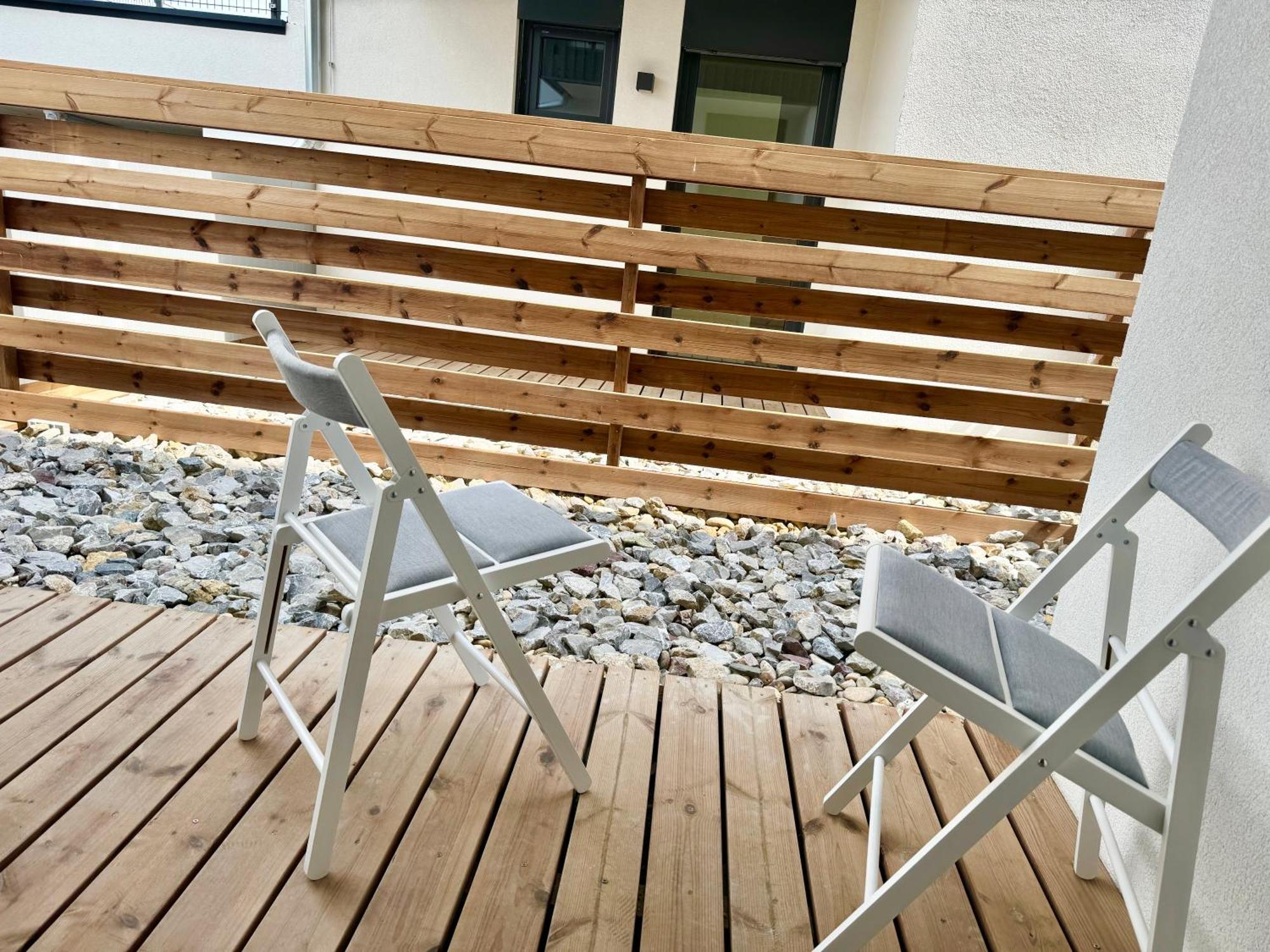 Modern Apartment With Balcony & Free Parking - Nearby Metro Viyana Dış mekan fotoğraf